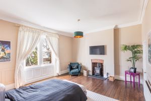 Photo 7- click for photo gallery